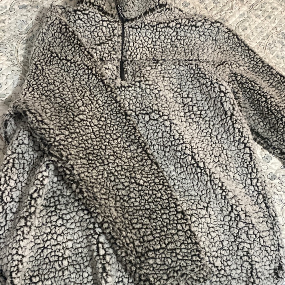 Boxercraft fleece pullover, size large